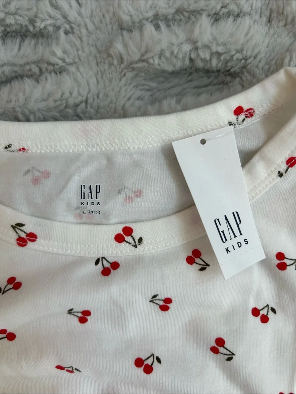 🍒 NWT! GAP Kids White Cherry Print Tee and Skort Matching Set